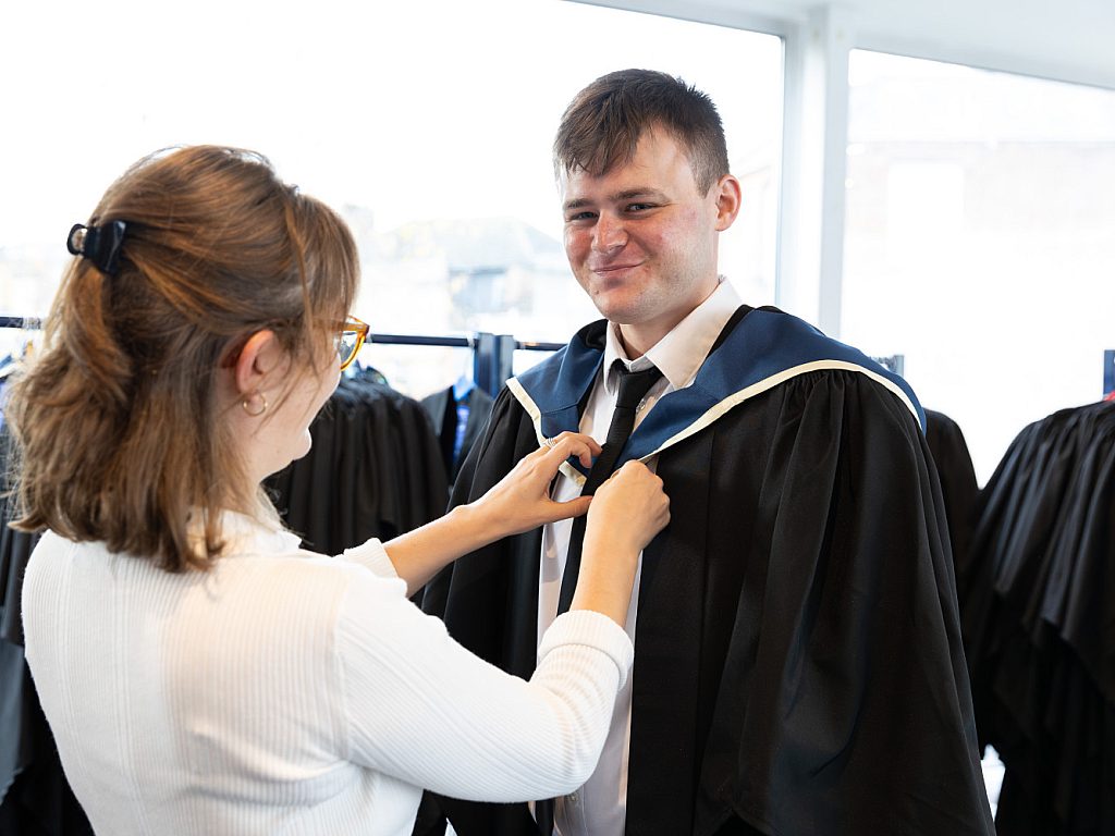 20241026 Wiltshire College Graduation Ceremony 16